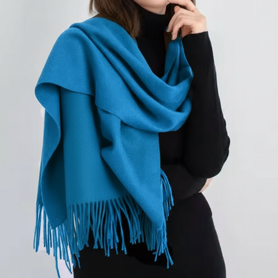 Écharpe en laine avec franges