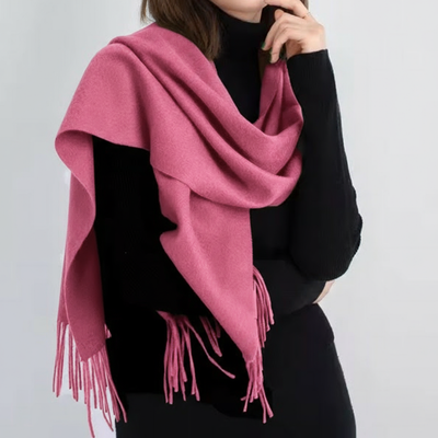 Écharpe en laine avec franges