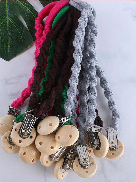 Attache Tétine Macramé Amory Atelier Macramé lot d'attaches sucettes marron, gris, rose, vert