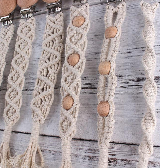 Attache Tétine Macramé Hortence Atelier Macramé perle en bois