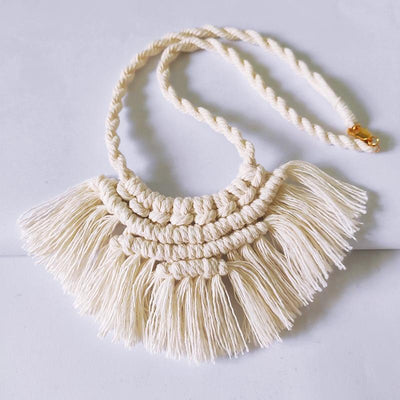 Collier en Macramé blanc