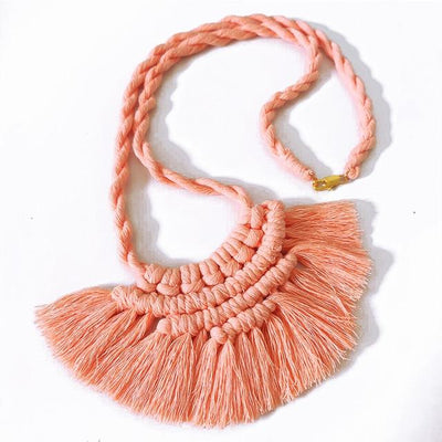 Collier en Macramé rose
