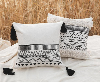 Coussin Macramé Norma Atelier Macramé dans un champ de blé