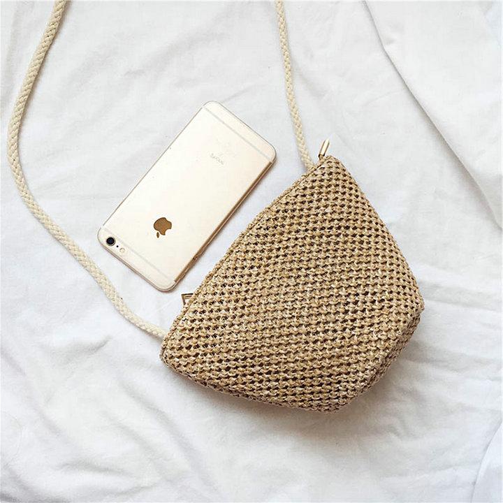 Sac Macrame sur un fond blanc