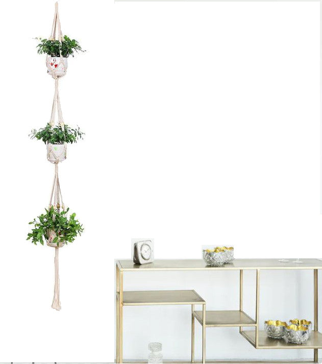 Suspension Macramé Elyssia Atelier Macramé avec une Table