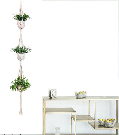 Suspension Macramé Elyssia Atelier Macramé avec une Table