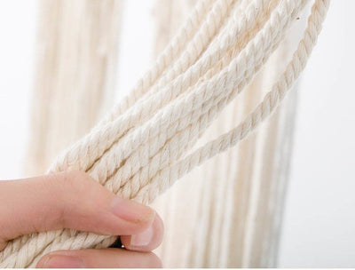 Suspension Macramé Yannaelle Atelier Macramé avec des fils de coton torsadées