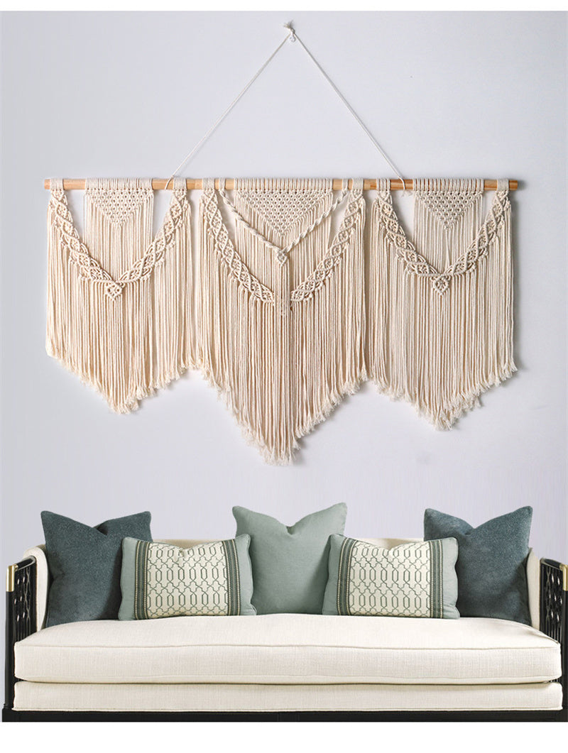 Macramé mural