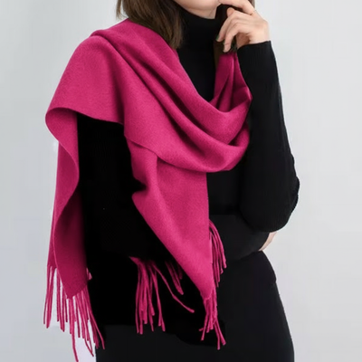 Écharpe en laine avec franges