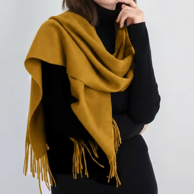 Écharpe en laine avec franges